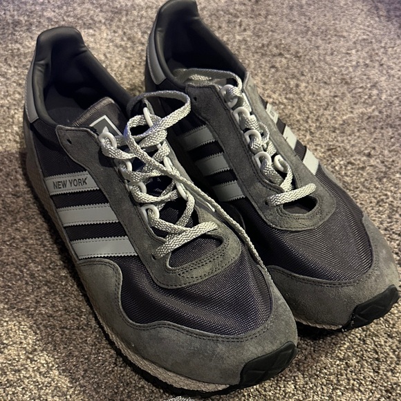 Adidas New York Gray and Black Sneakers - Picture 9 of 15